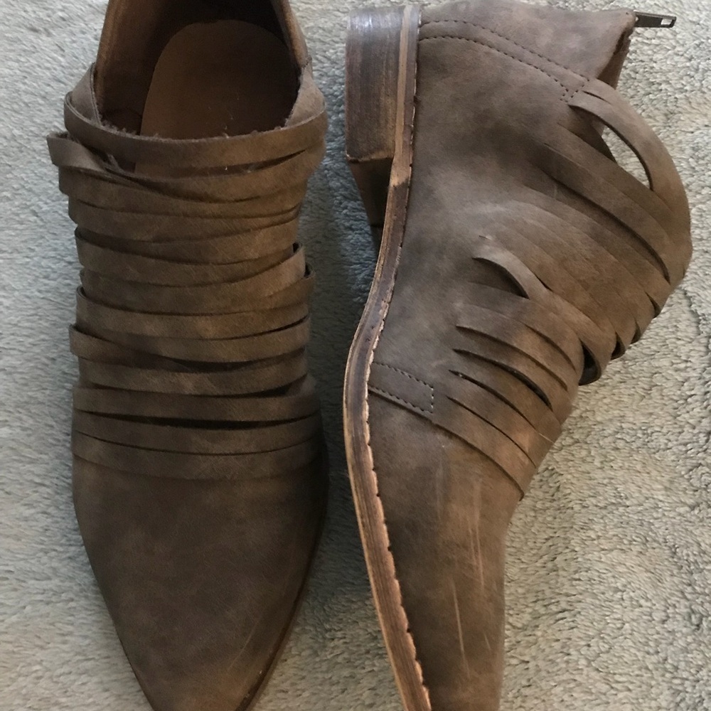 Mi.iM Free Soul ankle booties
